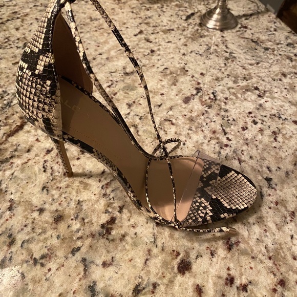NWOT Aldo Snake Skin Wrap Stiletto Sandal - Picture 7 of 8
